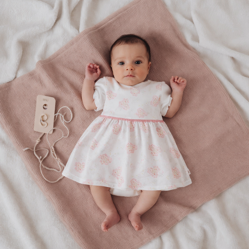 Best Infant Clothes Sale for Gift Shopping & Baby Showers